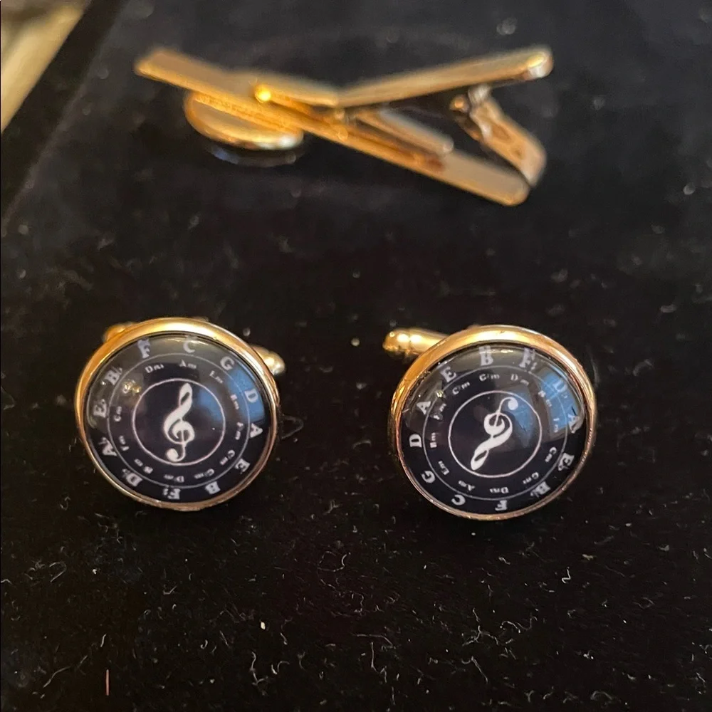 Gold-Tone Music Note Tie Clip and Cufflink Set - Black Dial